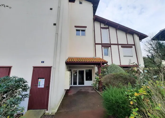 Duplex T3 Avec Terrasses Et Parking, Proche Plages Et Commerces A Anglet - Fr-1-239-859
