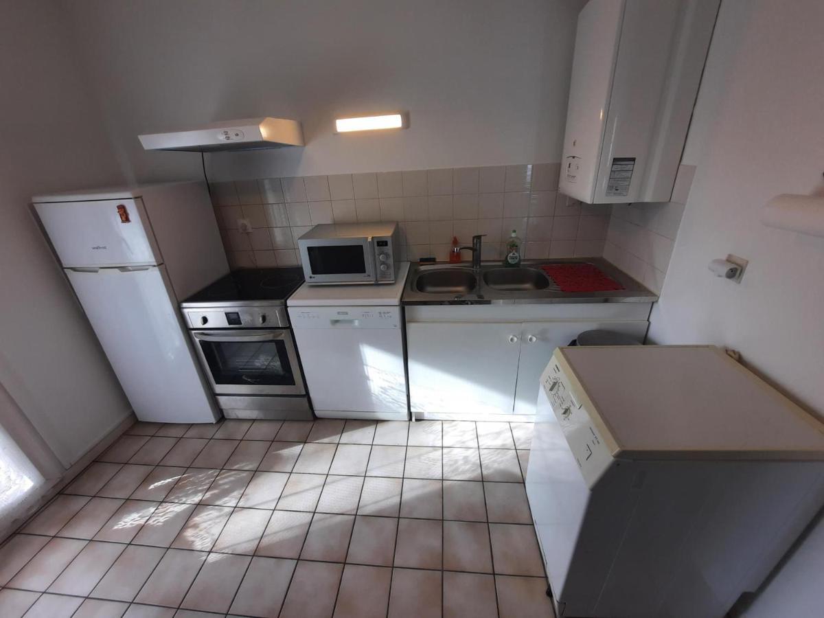 Apartment Duplex T3 Avec Terrasses Et Parking, Proche Plages Et Commerces A - Fr-1-239-859